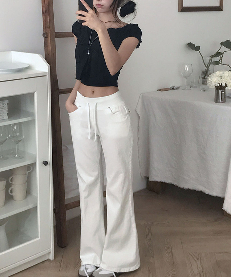 【丈別】ロウライズセミブーツカットフレアパンツ IVORY