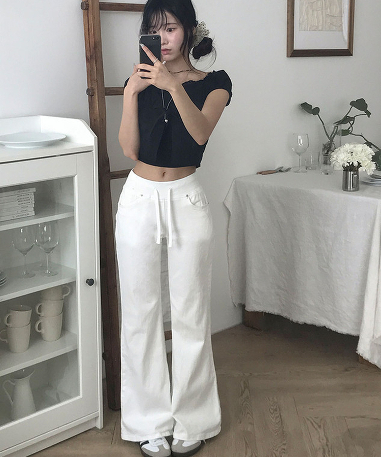 【丈別】ロウライズセミブーツカットフレアパンツ IVORY