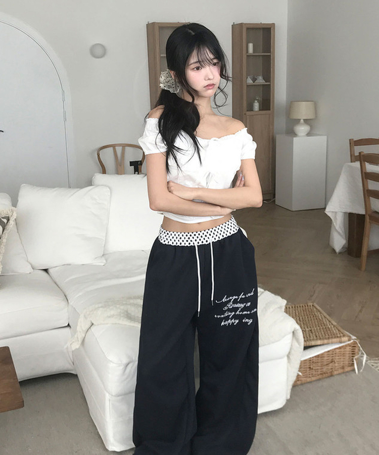피킹 도트 허리배색 레터링 자수 셔링 와이드 트레이닝 스웻팬츠 네이비