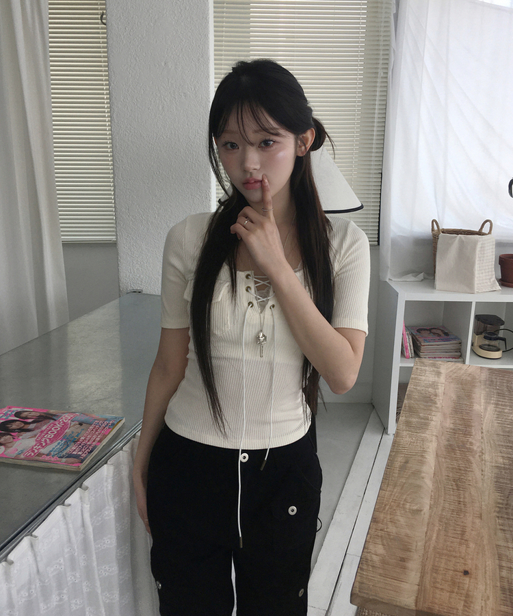 アイレットリブ半袖Tシャツ IVORY