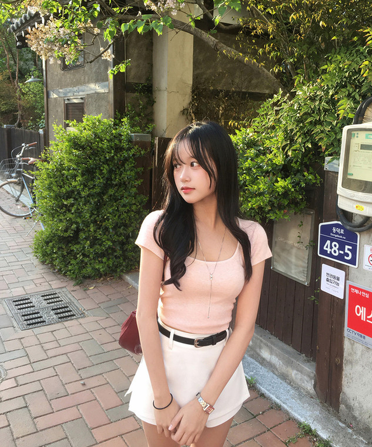 【ベルト付き】ミニスカートパンツ WHITE