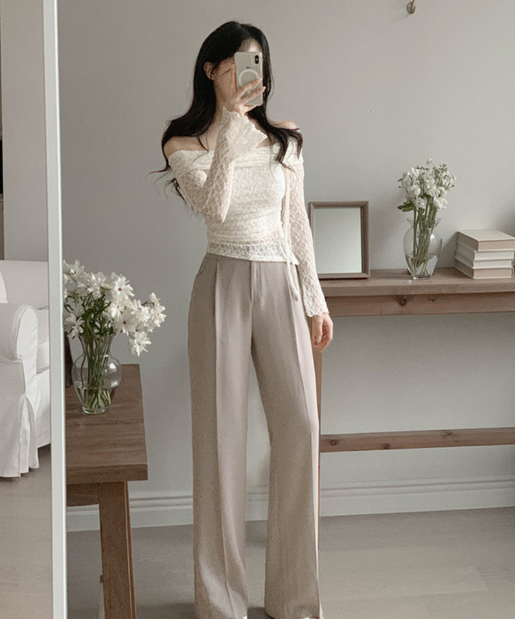 レースシャーリングオフショルダートップス IVORY