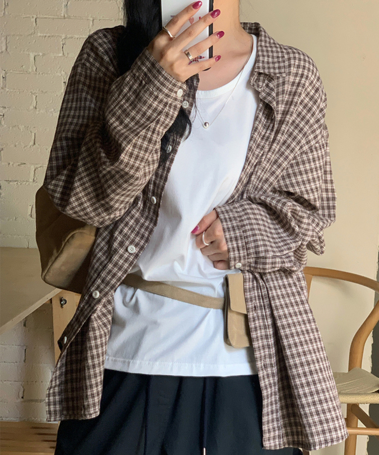 Uネック半袖Tシャツ IVORY