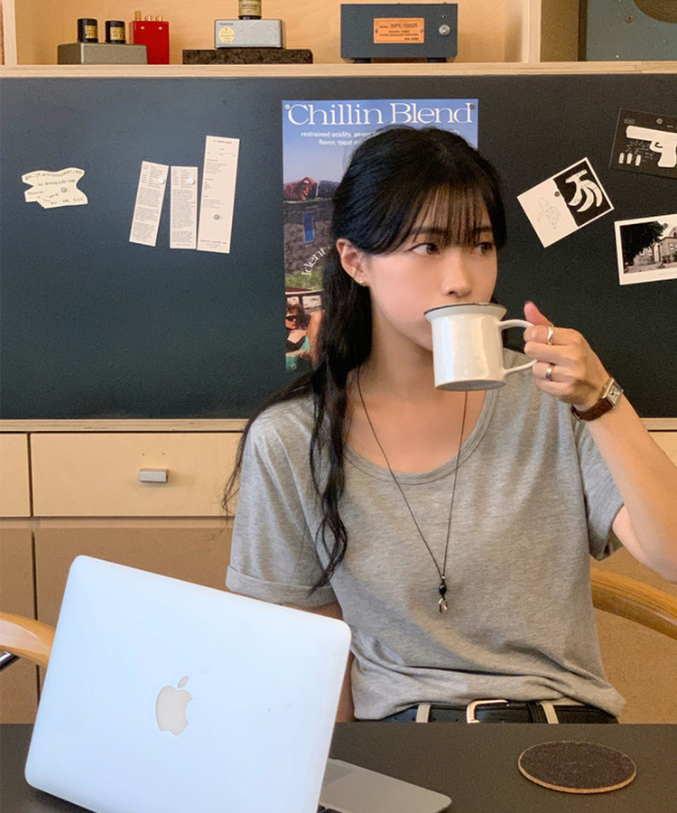 Uネック半袖Tシャツ MELANGE