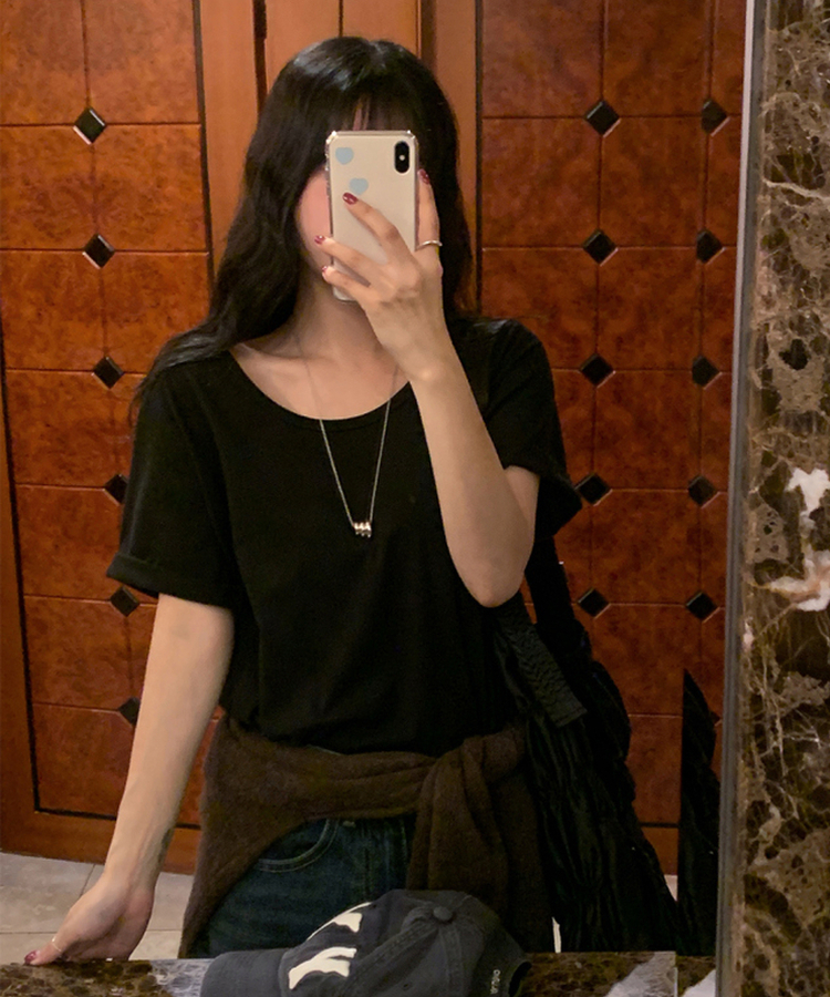 Uネック半袖Tシャツ BLACK