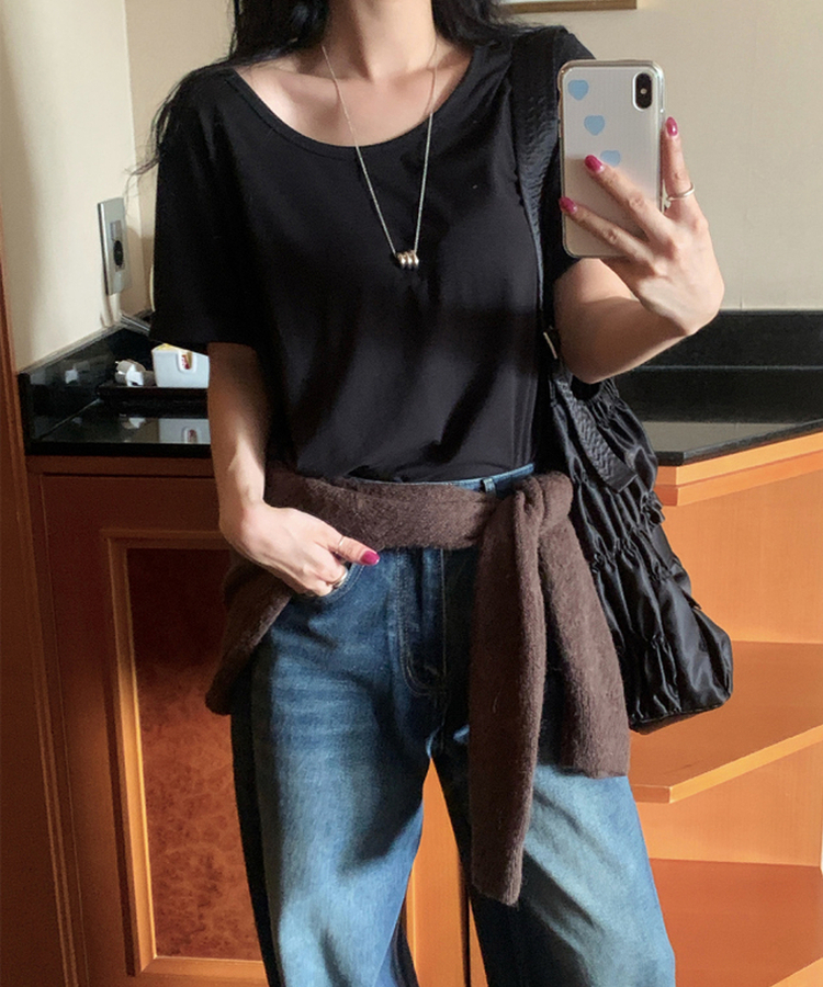 Uネック半袖Tシャツ BLACK