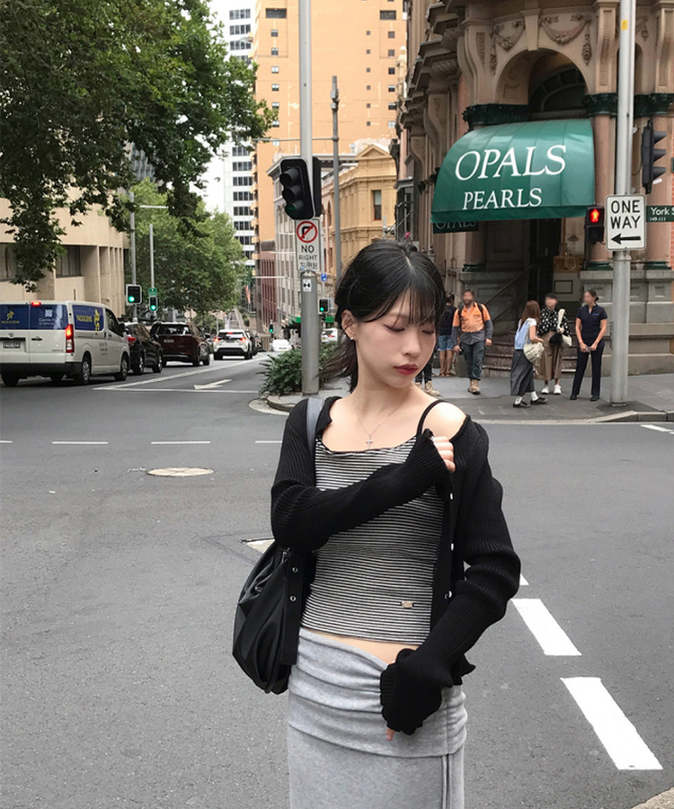 リブカーディガン BLACK