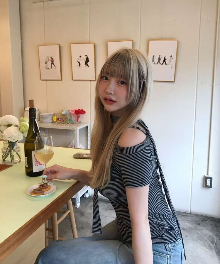 【タイ付き】ストライプオフショルTシャツ GREY