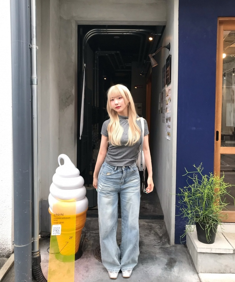 【タイ付き】ストライプオフショルTシャツ GREY