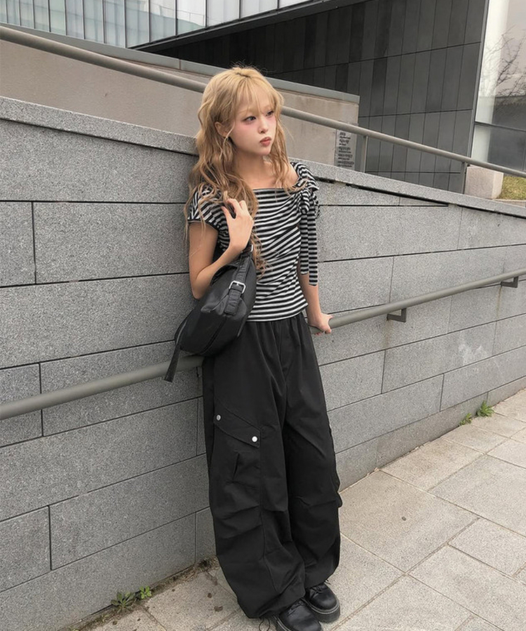 ボーダーワンショルダーリボン半袖Tシャツ STRIPE