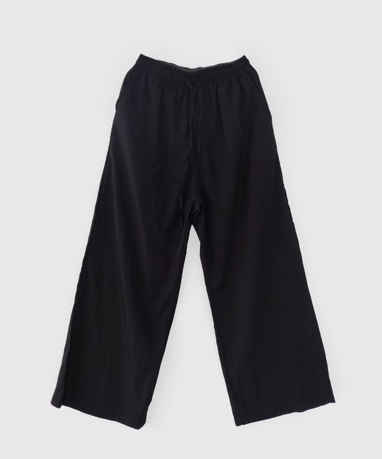 バンディングストレートパンツ