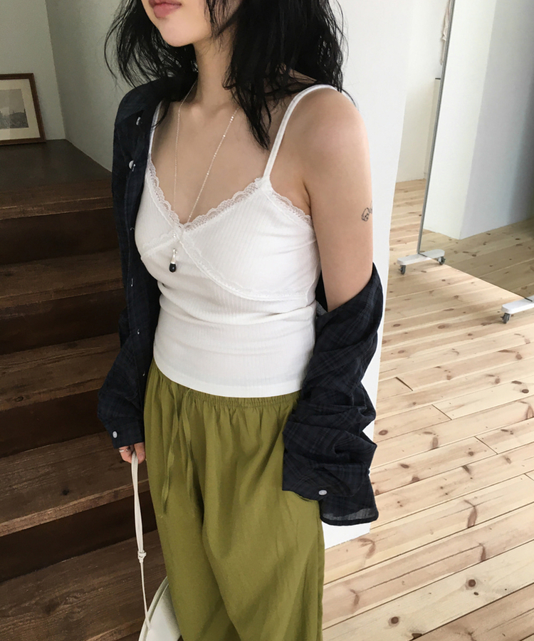 Vネックレースキャミソール IVORY