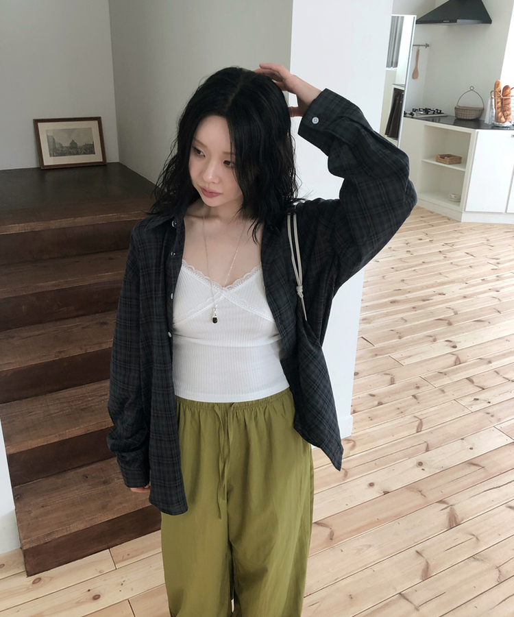 Vネックレースキャミソール IVORY