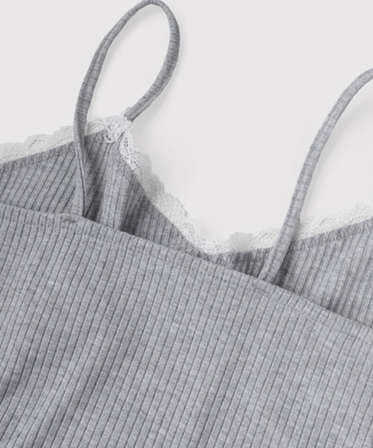 Vネックレースキャミソール