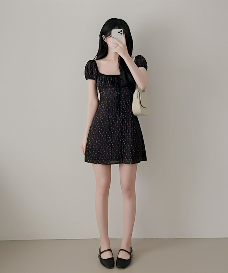 ハートスクエアネックミニワンピース BLACK