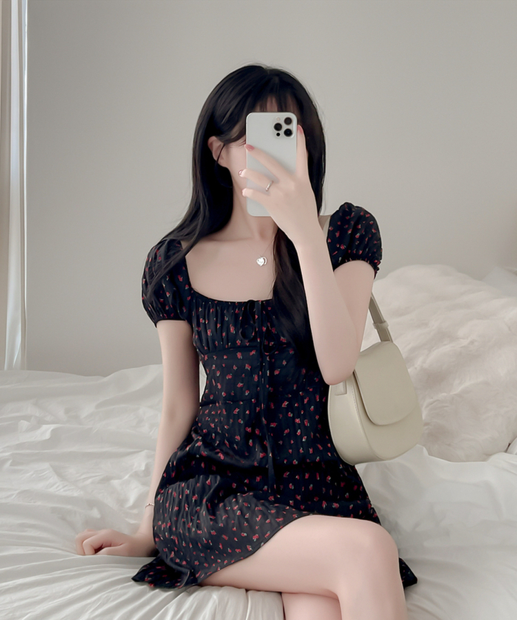 ハートスクエアネックミニワンピース BLACK