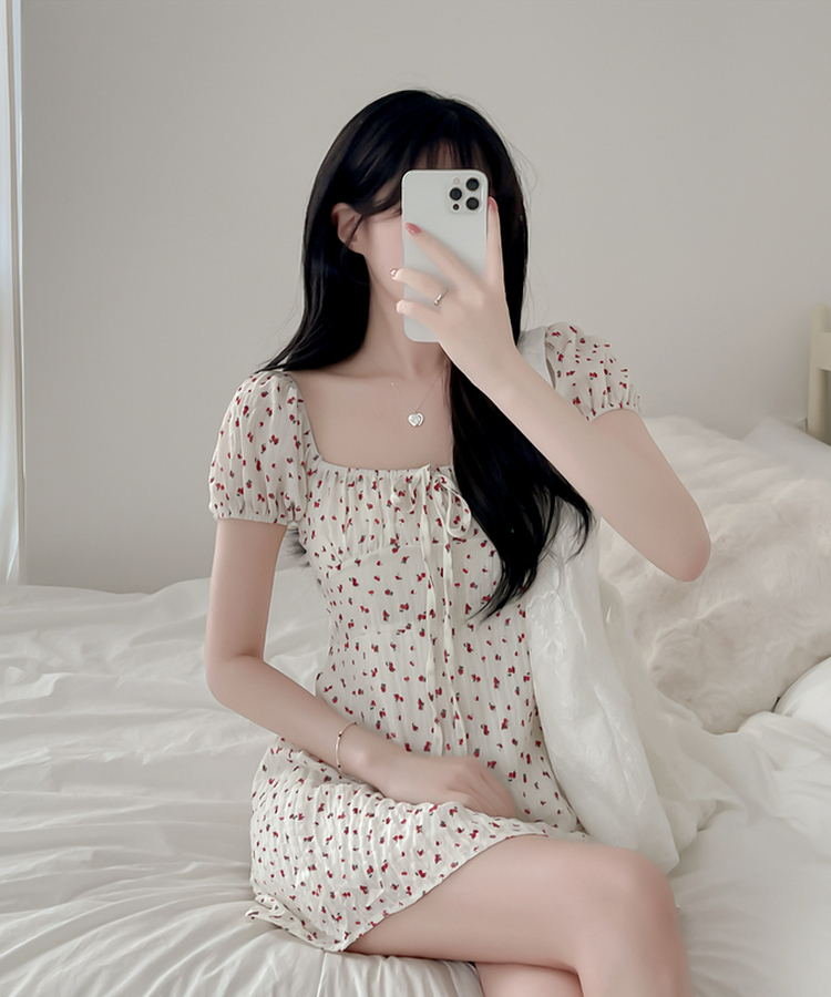 ハートスクエアネックミニワンピース IVORY