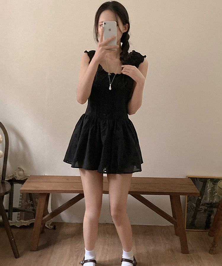 フラワーパンチングレースミニワンピース BLACK