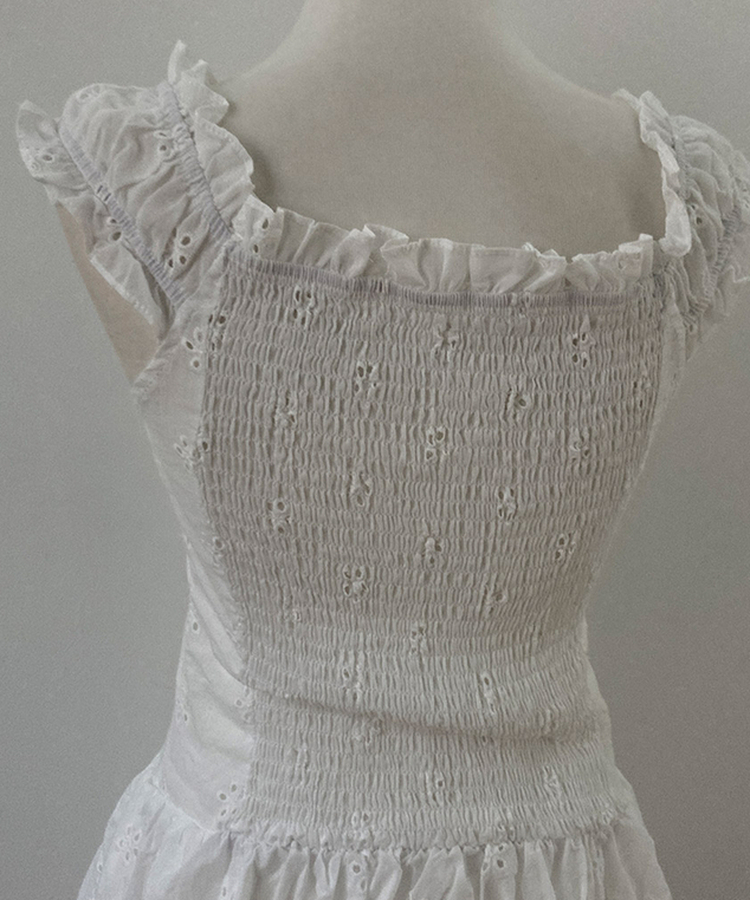 フラワーパンチングレースミニワンピース