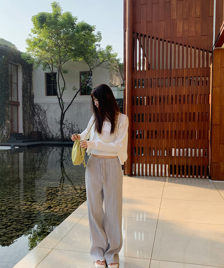 ストライプバンディングワイドストレートパンツ BLUE