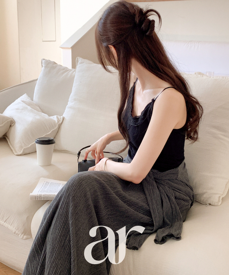 （レースポイント／カップ付き／ストラップ調節可／レイヤードアイテム）Vネック レース カップ付き ノースリーブ BLACK