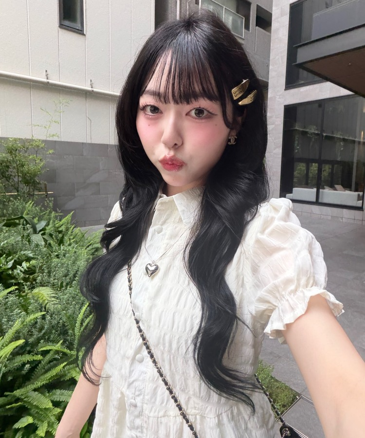 퍼프 플레어 셔링 반팔 미니원피스 아이보리