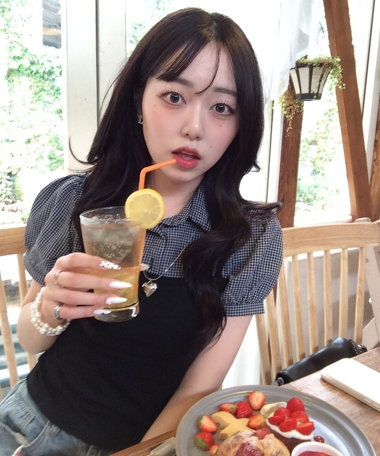 뷔스티에 레이어드 체크셔츠 블랙