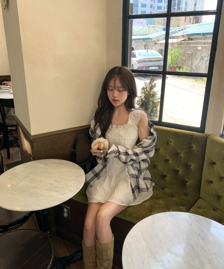 フリルノースリーブミニワンピース WHITE