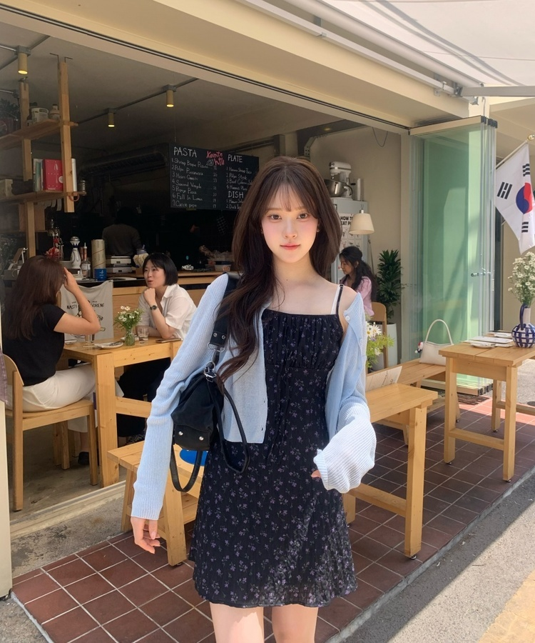 잔꽃 쉬폰 나시 원피스 네이비