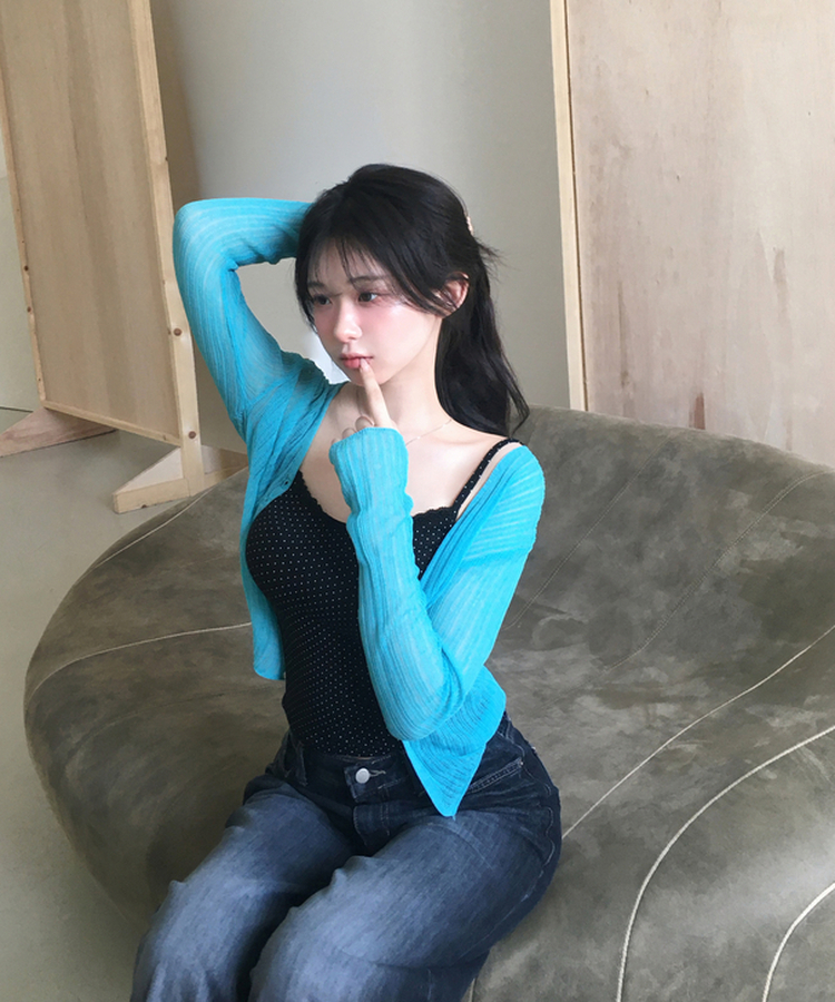 블루밍 시스루 골지 니트 가디건 브이넥 아우터 레이어드 여리핏 슬림핏 데일리 봄신상여름신상살안타템 아쿠아블루