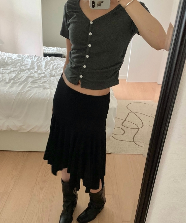 スリムフィット無地半袖トップス CHARCOAL