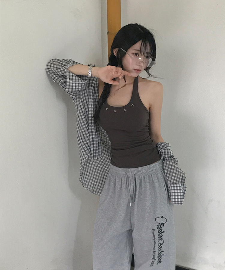 페즈 홀터넷 스터드 아일렛 골지 나시 차콜