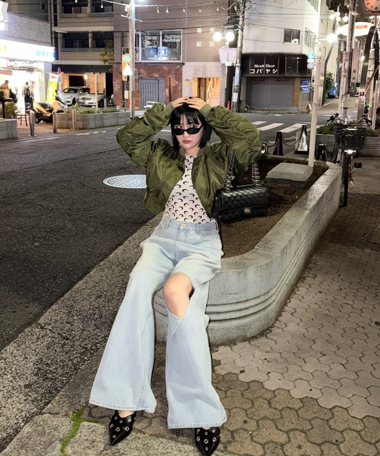 데미지 컷 와이드 데님 팬츠 연청