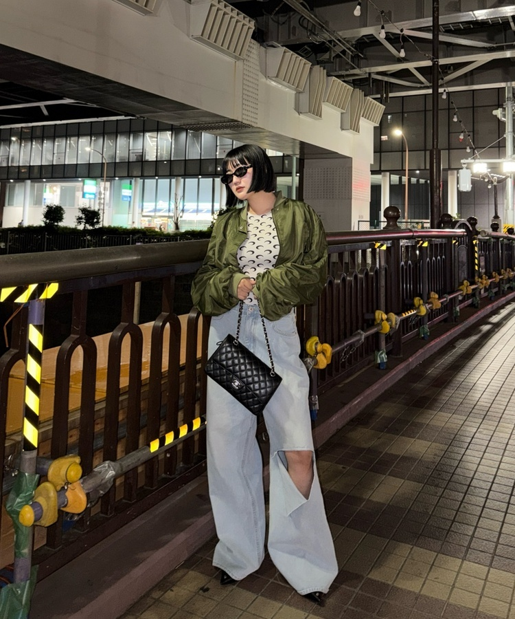 데미지 컷 와이드 데님 팬츠 연청