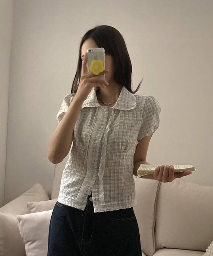 [핀터감성] 스윗 체크 카라 레이스 퍼프 반팔 블라우스 화이트