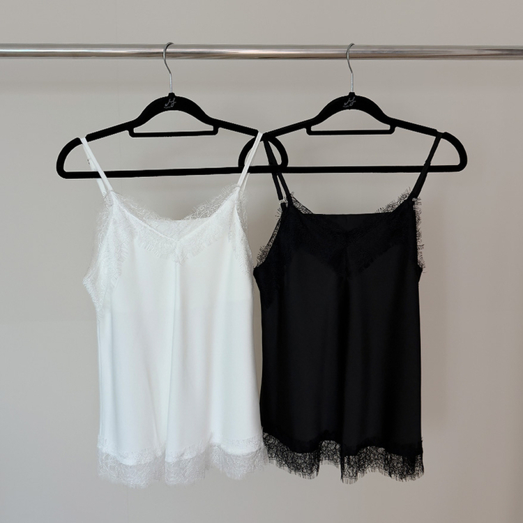 レースVネックストラップキャミソール