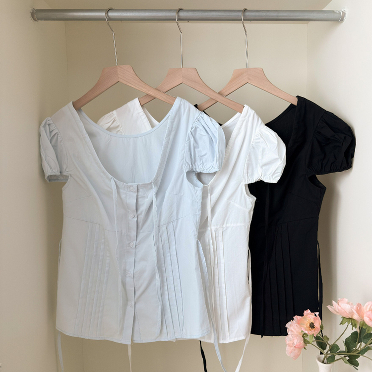 リボンパフキャップスリーブ半袖ブラウス