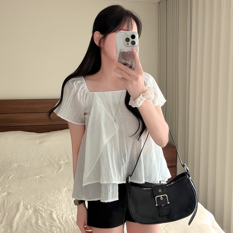 フリルスクエアネックパフ半袖ブラウス IVORY