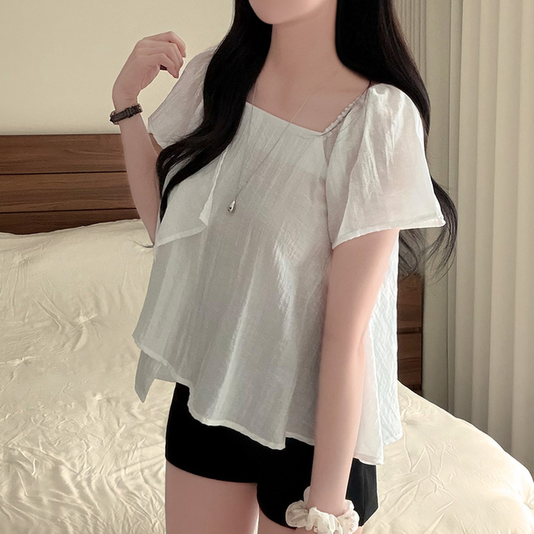 フリルスクエアネックパフ半袖ブラウス IVORY