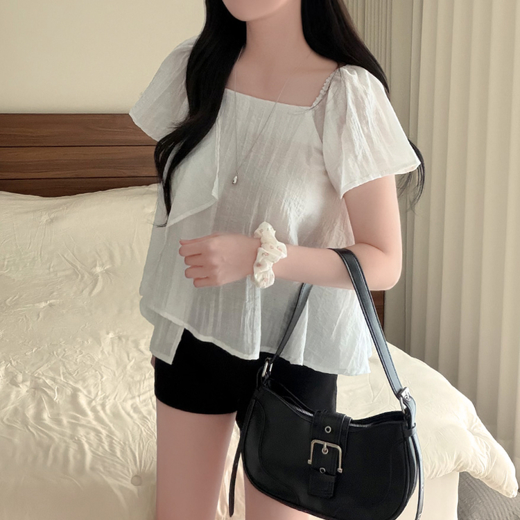 フリルスクエアネックパフ半袖ブラウス IVORY