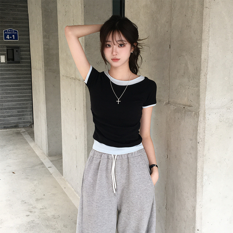 [데일리무드][레이어드효과] 옆셔링으로 허리잘록! 하리보 라운드 배색 레이어드 여름 반팔 티셔츠 골지 슬림핏 상의, 말라보이는 셔링 반팔티 4color 블랙
