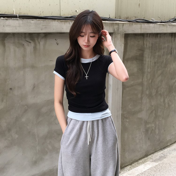 [데일리무드][레이어드효과] 옆셔링으로 허리잘록! 하리보 라운드 배색 레이어드 여름 반팔 티셔츠 골지 슬림핏 상의, 말라보이는 셔링 반팔티 4color 블랙