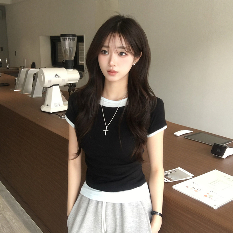 [데일리무드][레이어드효과] 옆셔링으로 허리잘록! 하리보 라운드 배색 레이어드 여름 반팔 티셔츠 골지 슬림핏 상의, 말라보이는 셔링 반팔티 4color 블랙