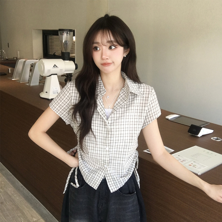 클라우디 카라 버튼 여름 세미 크롭 체크 반팔 셔츠 옆셔링 버튼 블라우스 스트링 반팔티 슬림핏 아우터 3color 베이지