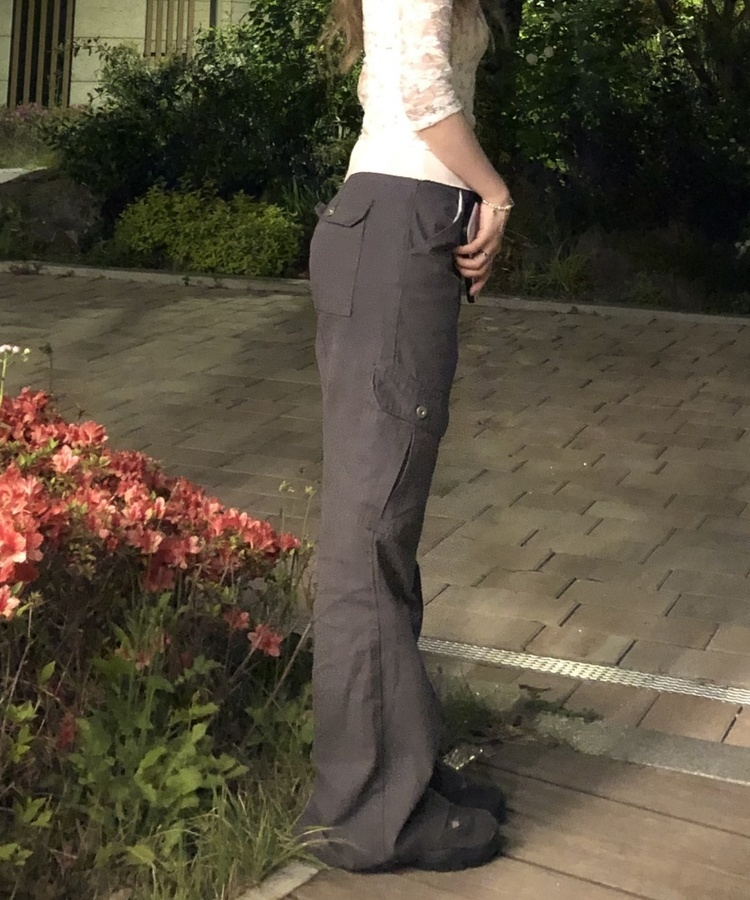 부츠컷 카고 팬츠 차콜