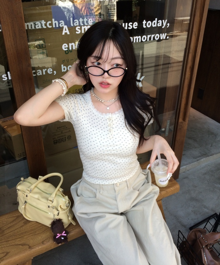 フラワーレース半袖Tシャツ IVORY