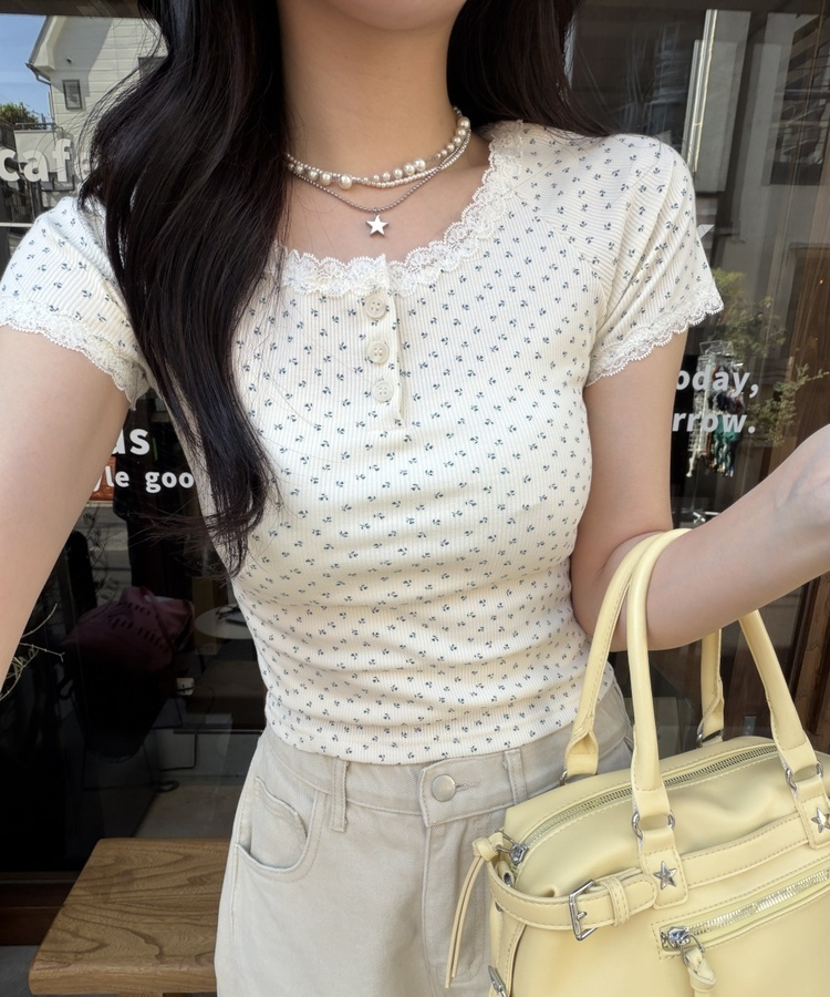 フラワーレース半袖Tシャツ IVORY