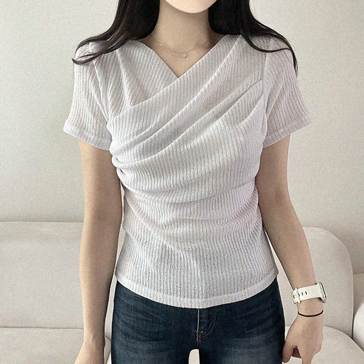フェミニンラップVネック半袖Tシャツ IVORY