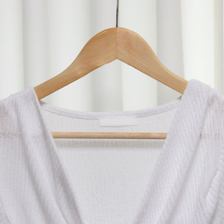 フェミニンラップVネック半袖Tシャツ