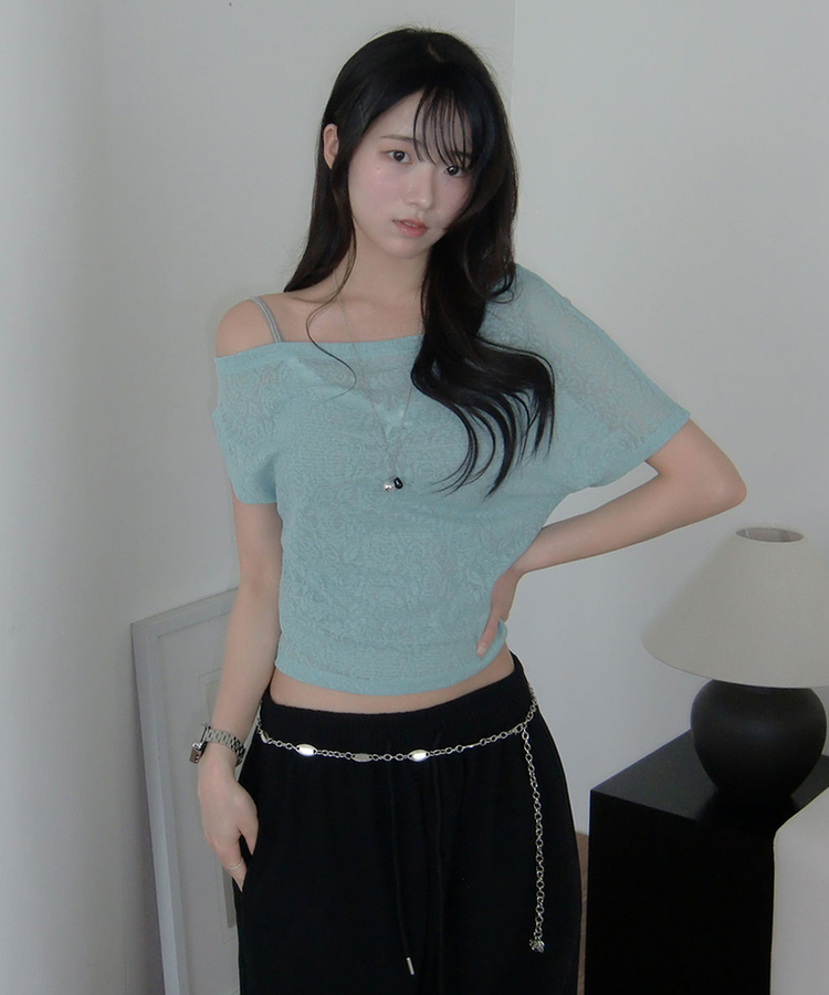 원앤 셔링 언발 원오프숄더 로즈패턴 나시 민트